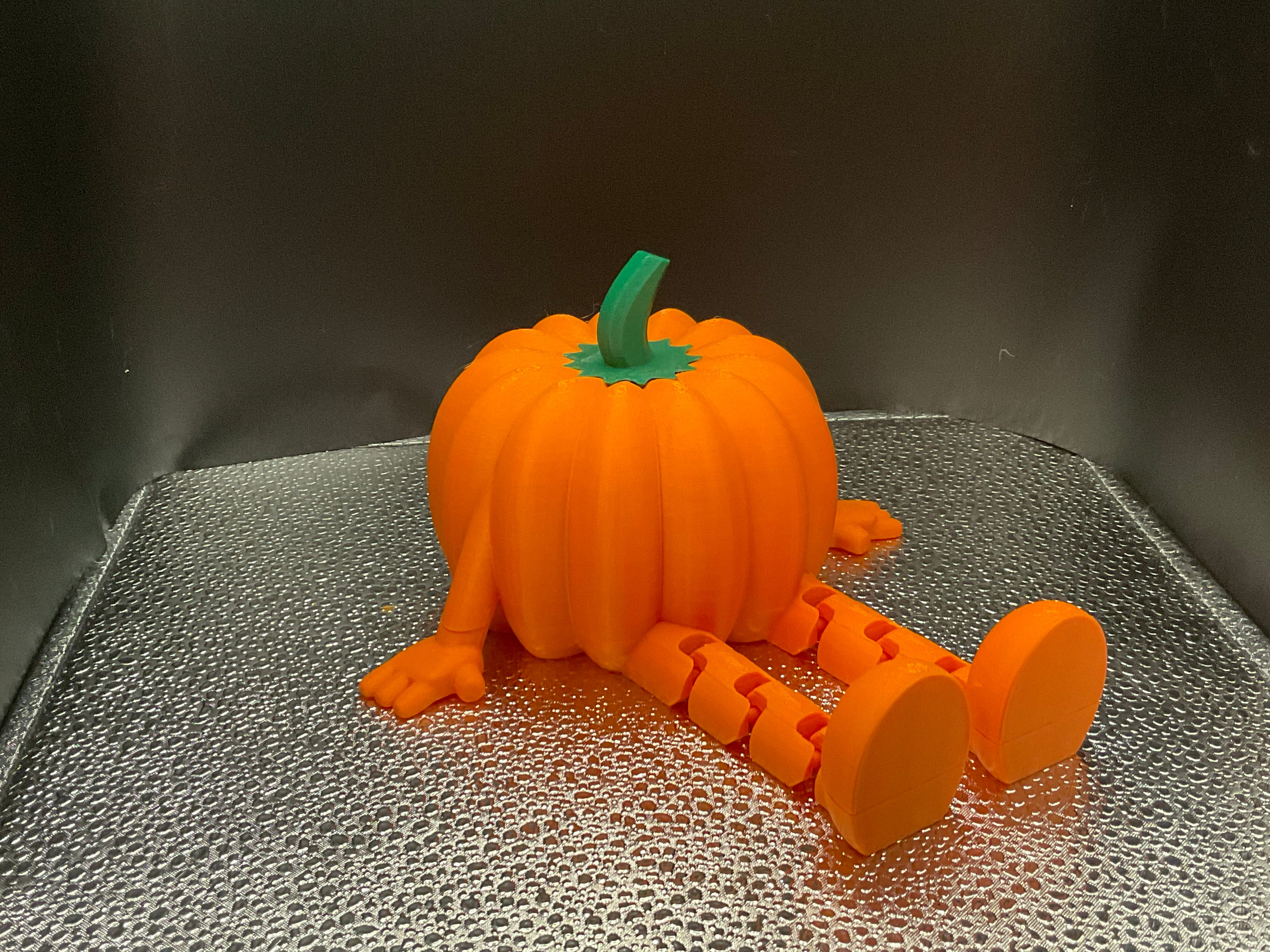 Pumpkin Shelf Sitter